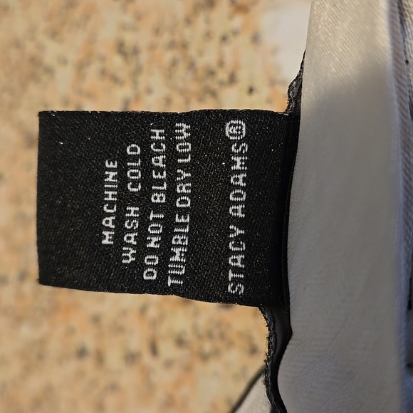 Stacy Adams Black Velvety Corduroy Pants Cuffs & Pleated Wide Leg Men's 36Wx26L - Picture 7 of 11